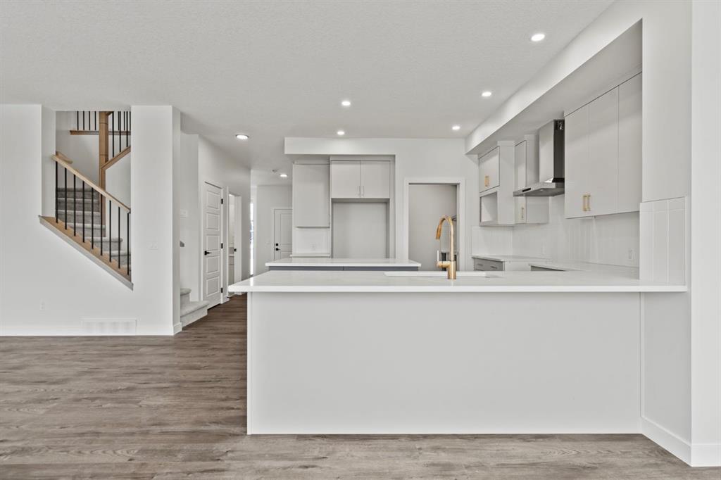 Picture for 2220 Lancaster Heights SE