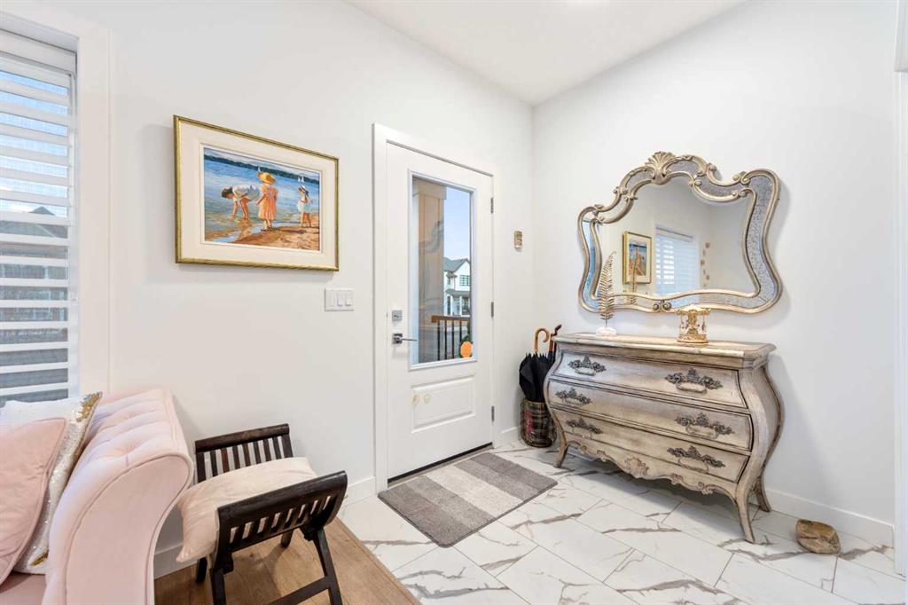 Picture for 7411 202 Avenue SE