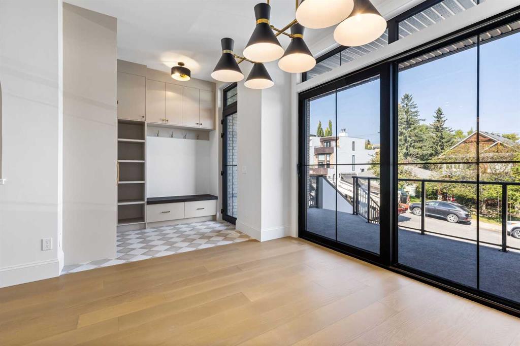 Picture for 2011 28 Avenue SW