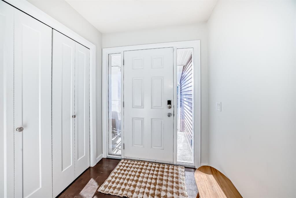 Picture for 786 River Heights Crescent 