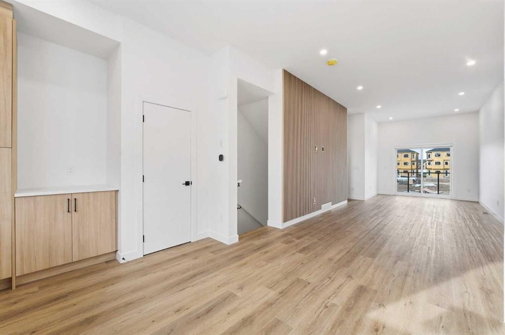 Picture for 602, 200 Belvedere Boulevard SE