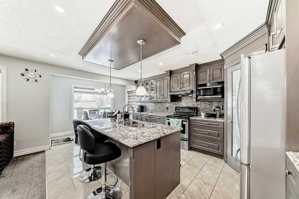 Picture for 181 Saddlefield Place NE