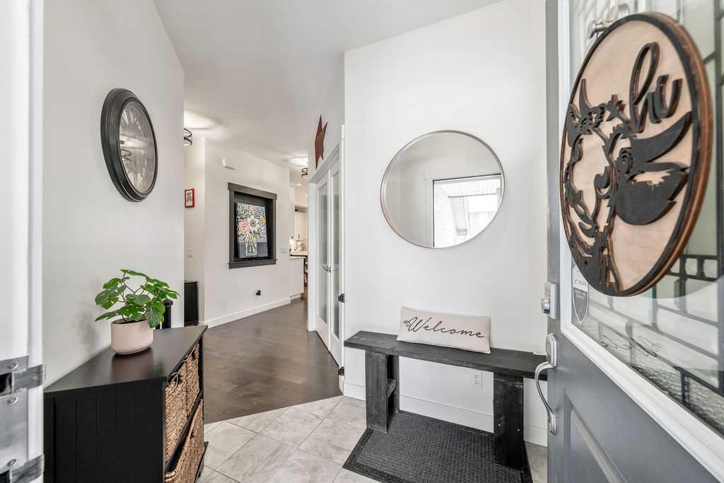 Picture for 87 Mount Rae Heights 