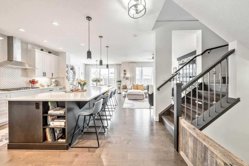 Picture for 87 Mount Rae Heights 