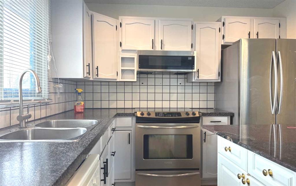 Picture for 2715 41A Avenue SE