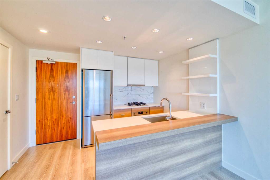 Picture for 1604, 108 Waterfront Court SW