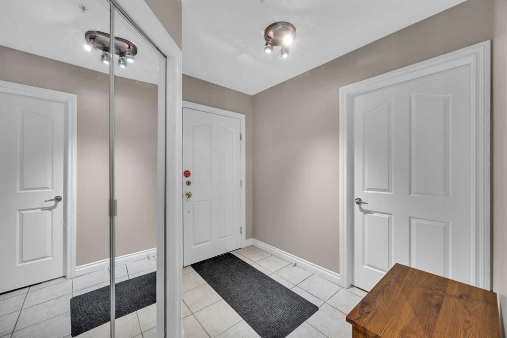 Picture for 401, 1315 12 Avenue SW