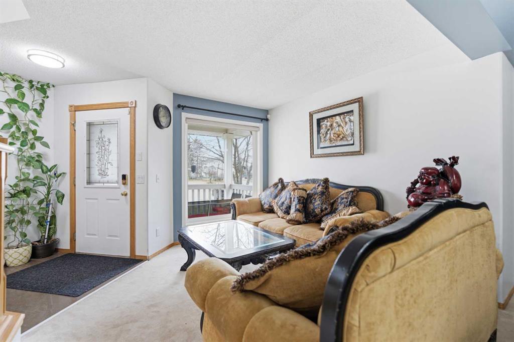 Picture for 83 Coral Springs Grove NE