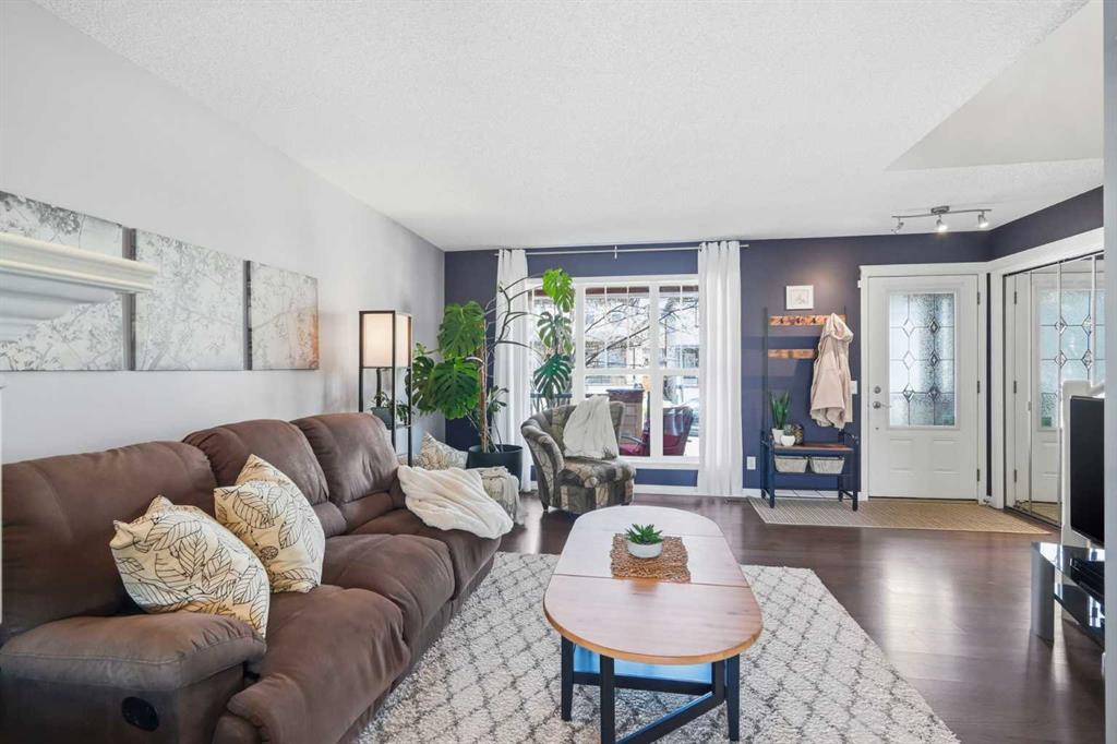 Picture for 127 Tuscany Valley Rise NW