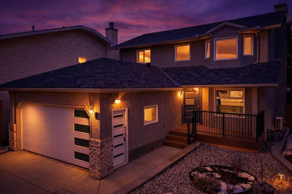 Picture for 256 Riverside Mews SE