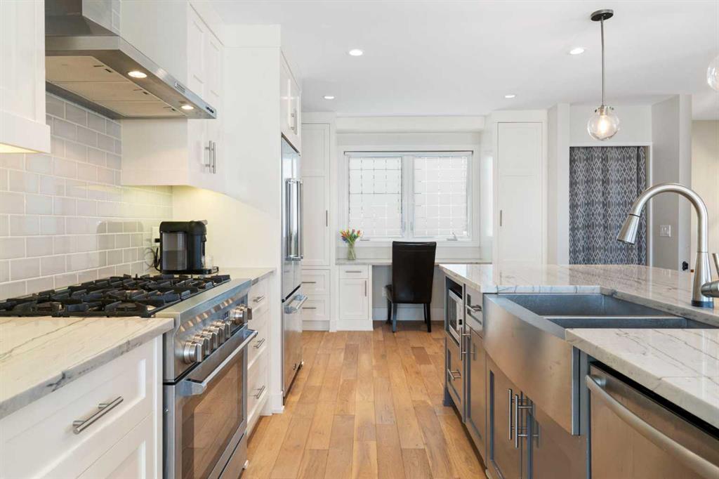 Picture for 6607 Silver Springs Crescent NW