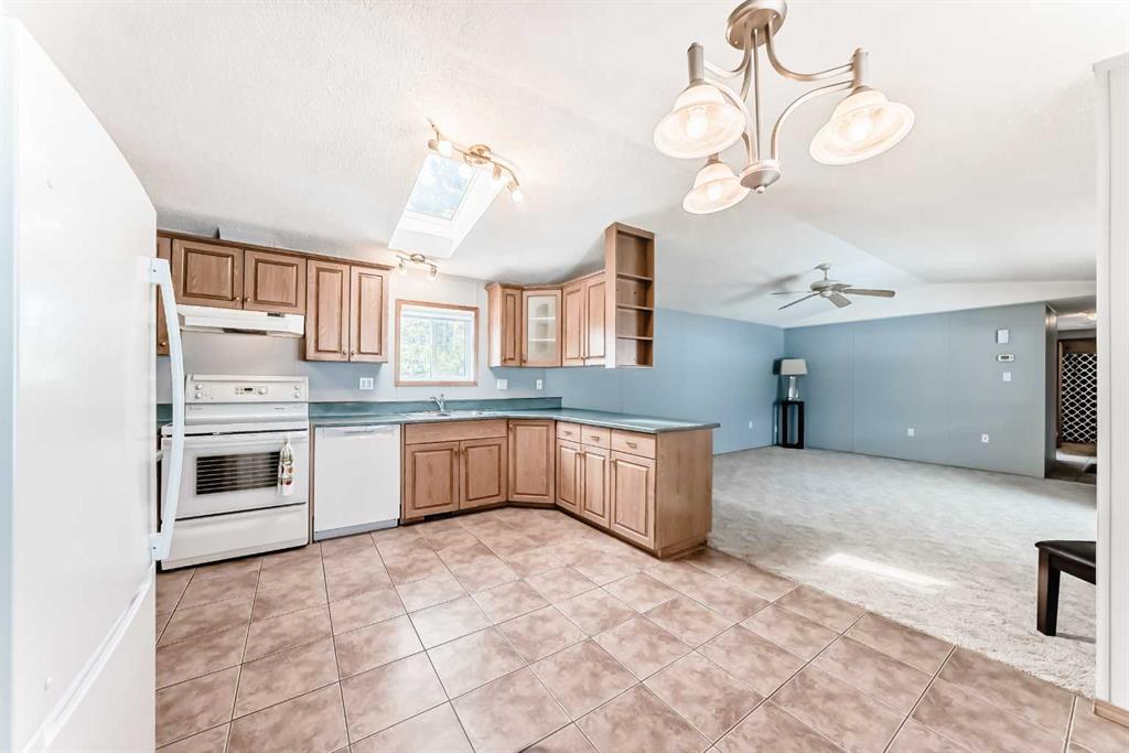 Picture for 272 Burroughs Circle NE