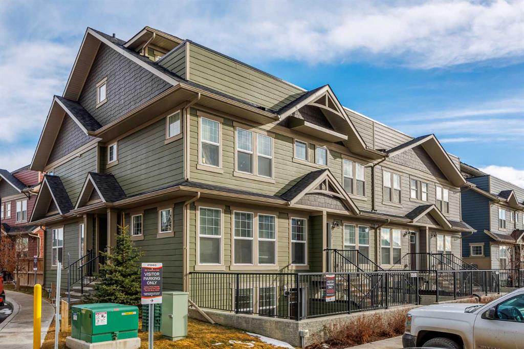 Picture for 305 Cranbrook Square SE