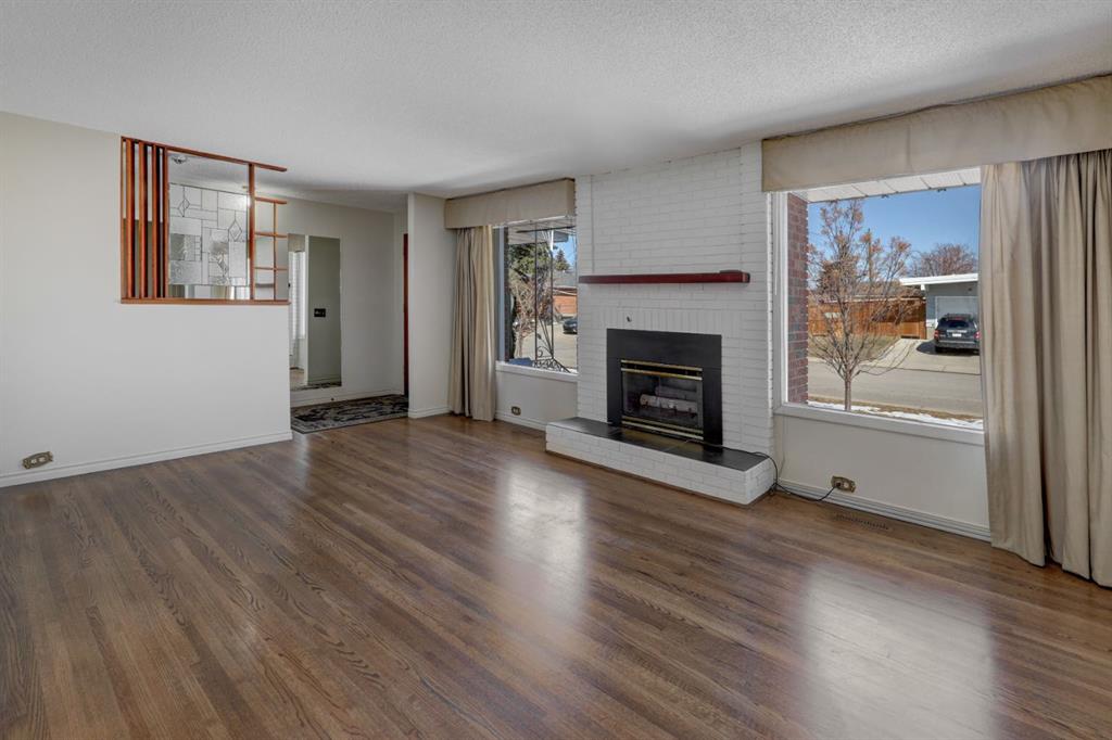 Picture for 1008 Motherwell Road NE