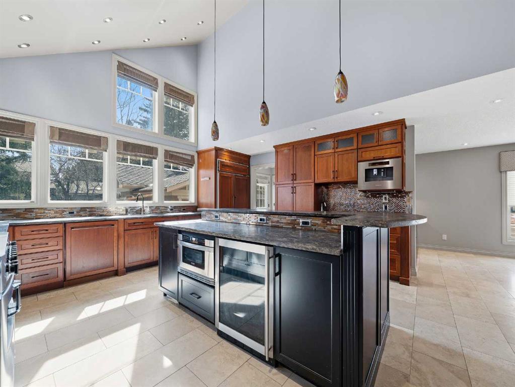 Picture for 10703 Willowgreen Drive SE