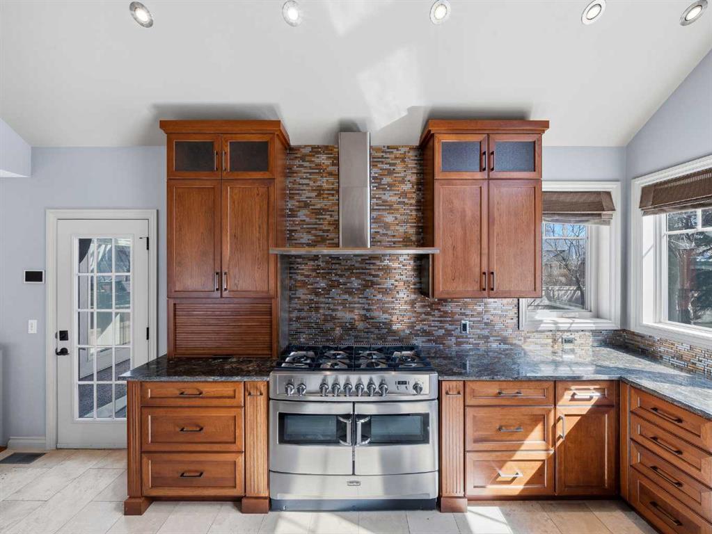 Picture for 10703 Willowgreen Drive SE