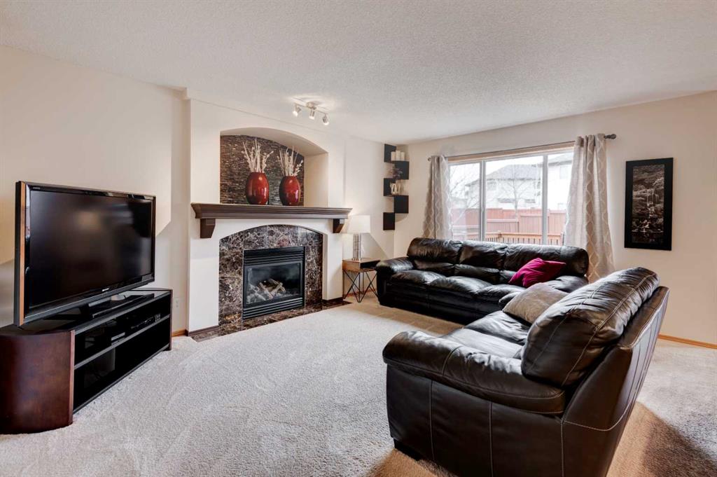 Picture for 41 Chapman Close SE