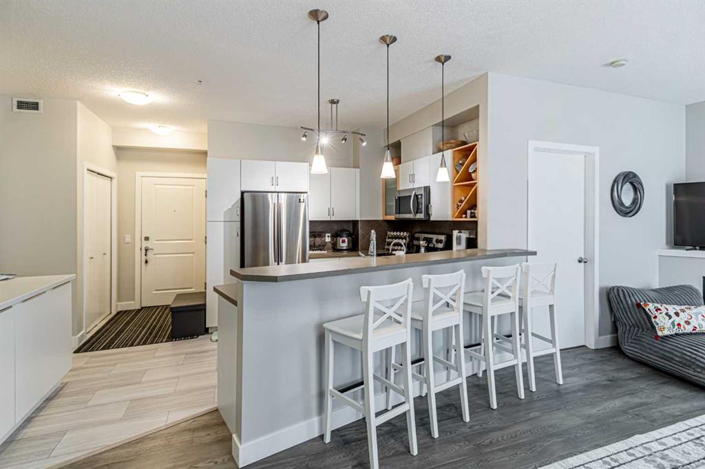 Picture for 118, 3600 15A Street SW