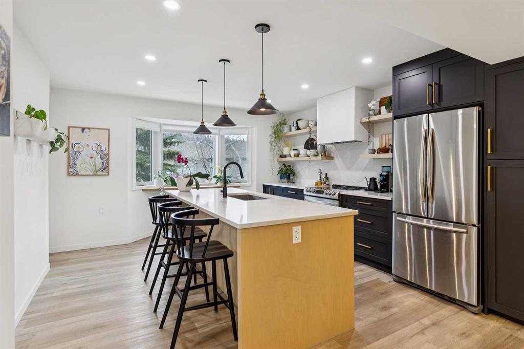 Picture for 561 Point Mckay Grove NW