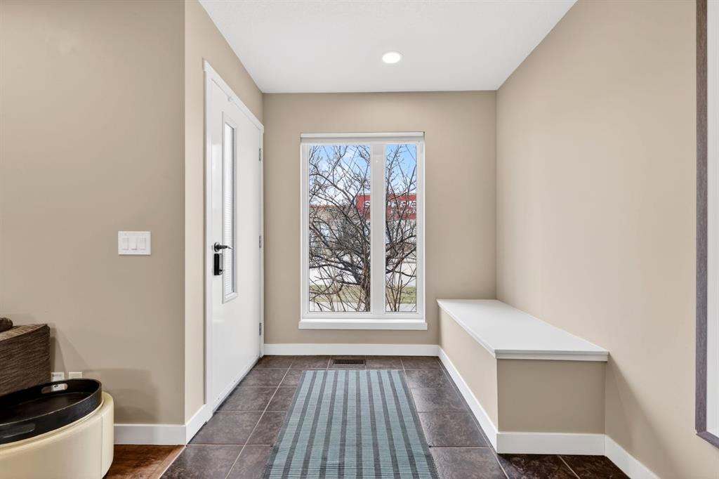 Picture for 180 Walden Gate SE