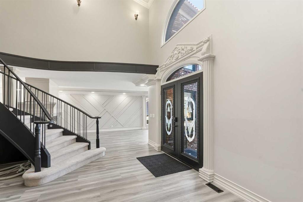 Picture for 91 Patterson Crescent SW