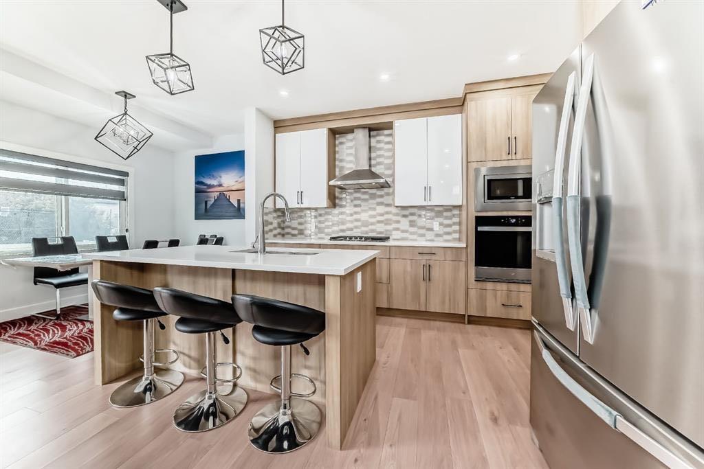 Picture for 127 Saddlecrest Grove NE