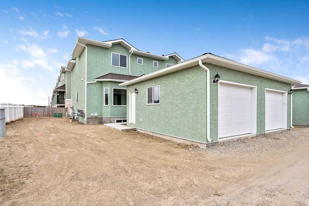 Picture for 401 Strathcona Circle 