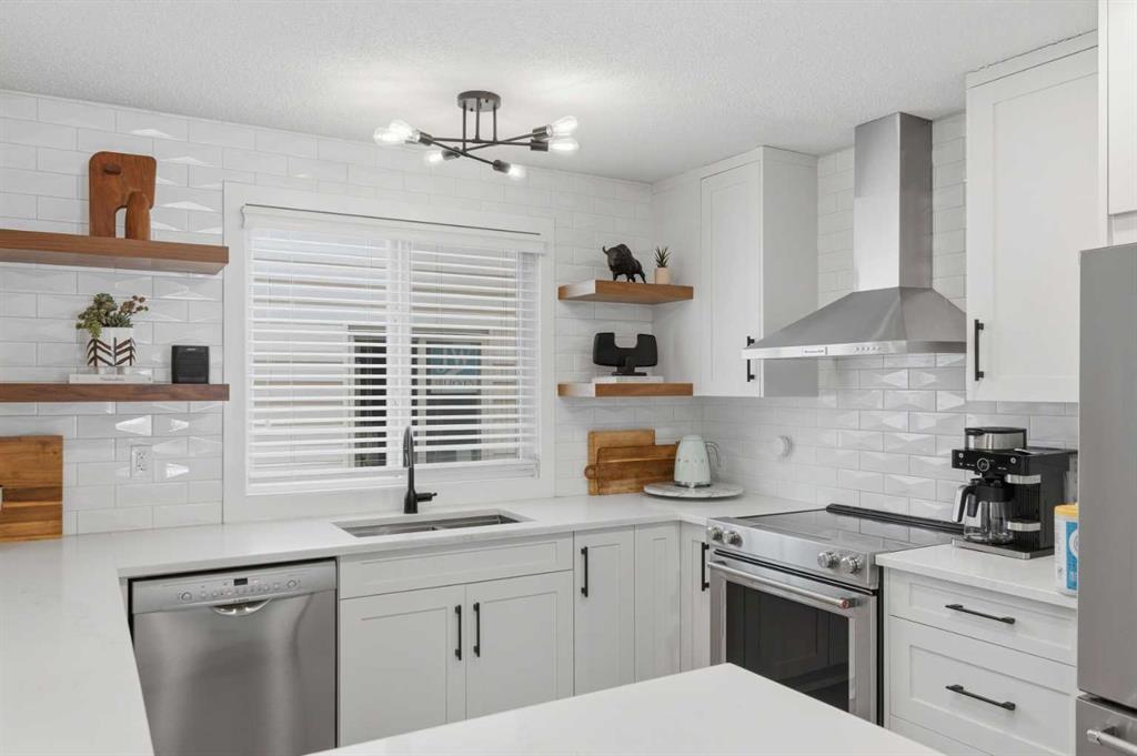 Picture for 12019 Canfield Green SW