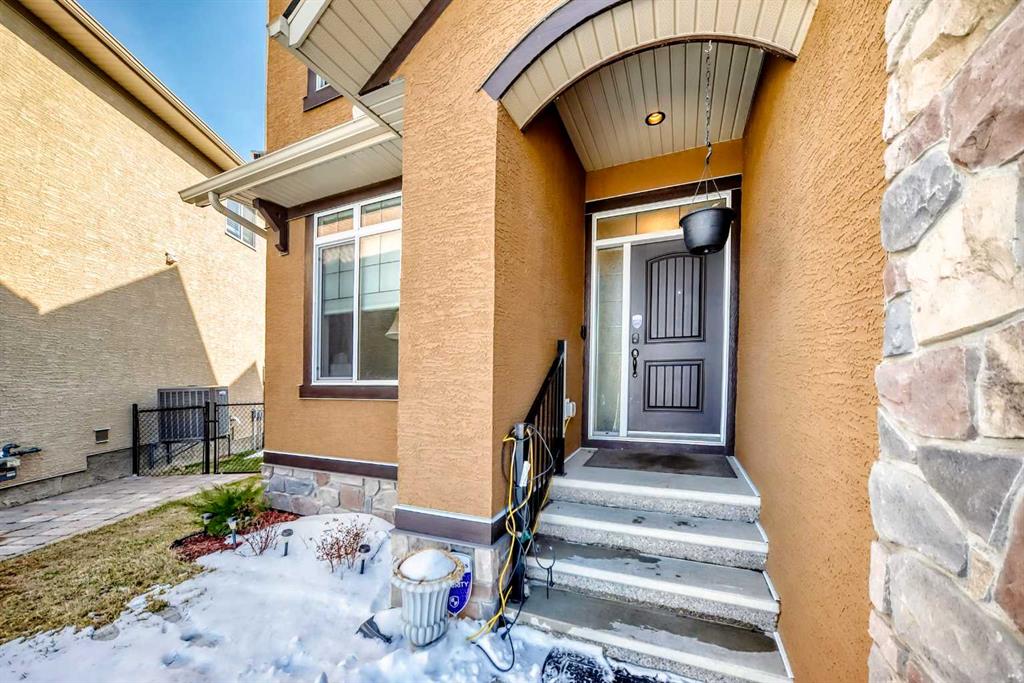 Picture for 345 Marquis Landing SE