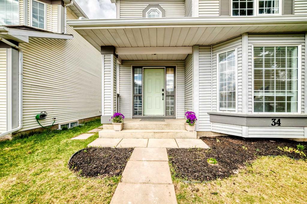 Picture for 34 River Rock Way SE