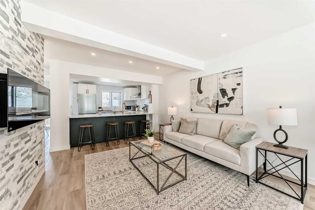Picture for 34 River Rock Way SE