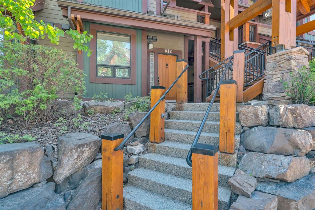 Picture for 612, 107 Armstrong Place 