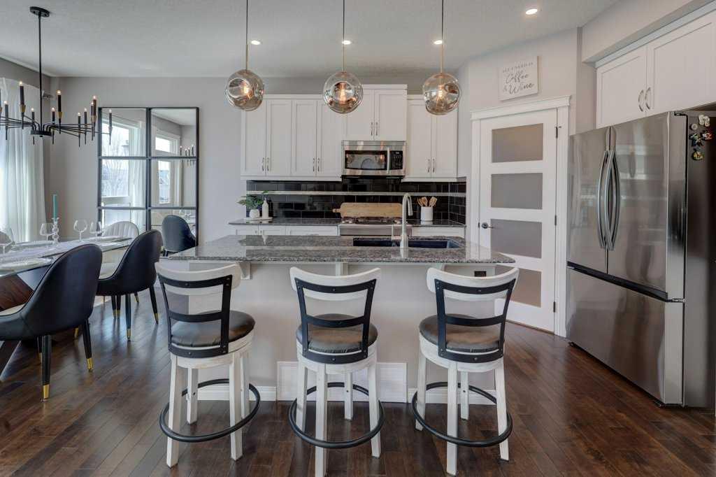 Picture for 194 Sage Bank Grove NW