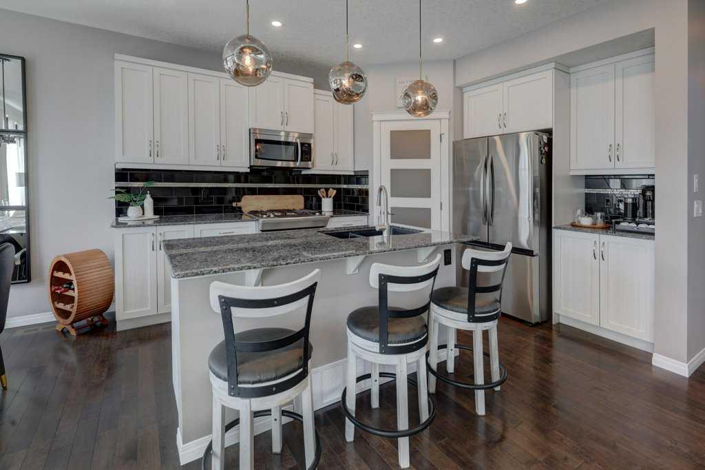 Picture for 194 Sage Bank Grove NW