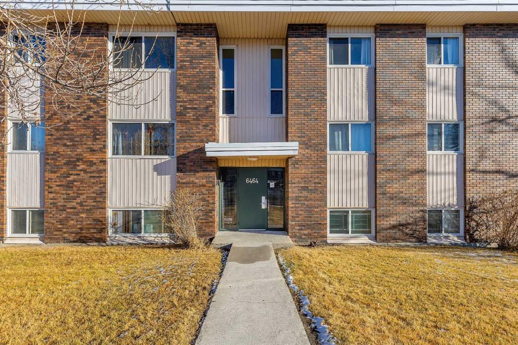 Picture for 301, 6464 Travois Crescent NW