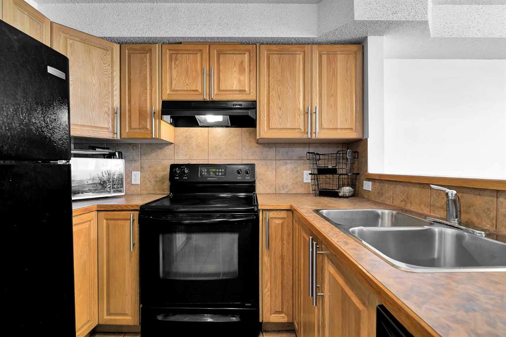 Picture for 218, 92 Saddletree Court NE