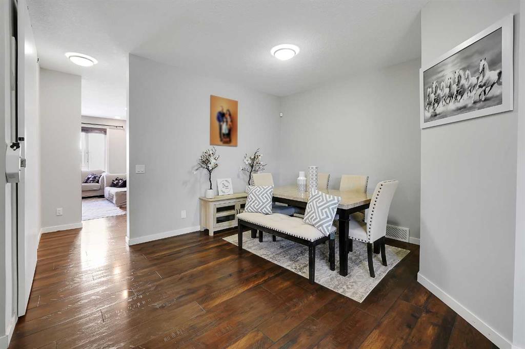 Picture for 216 Carringvue Manor NW