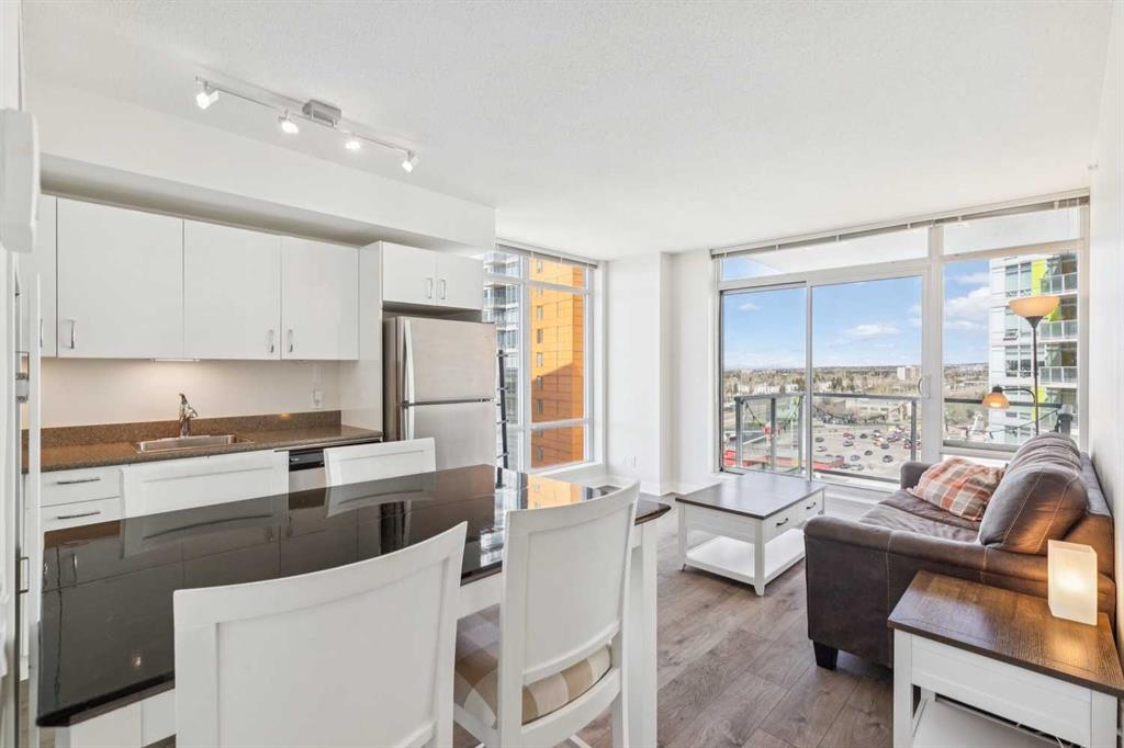 Picture for 1007, 10 Brentwood Common NW