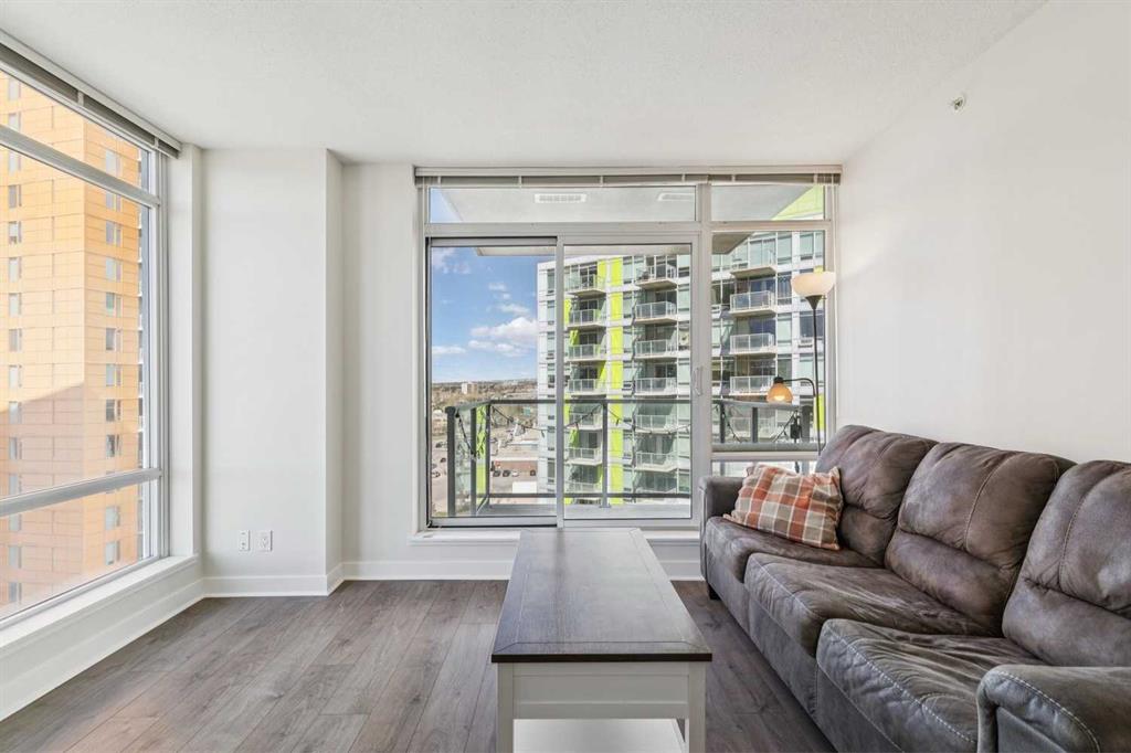 Picture for 1007, 10 Brentwood Common NW