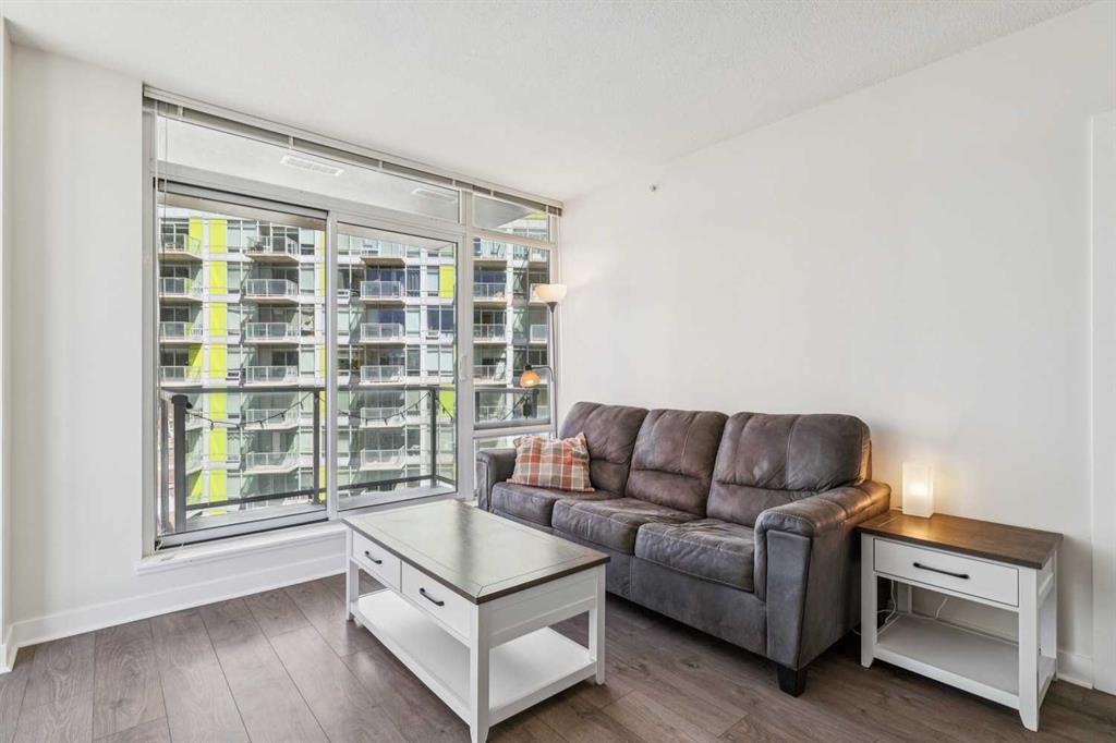 Picture for 1007, 10 Brentwood Common NW