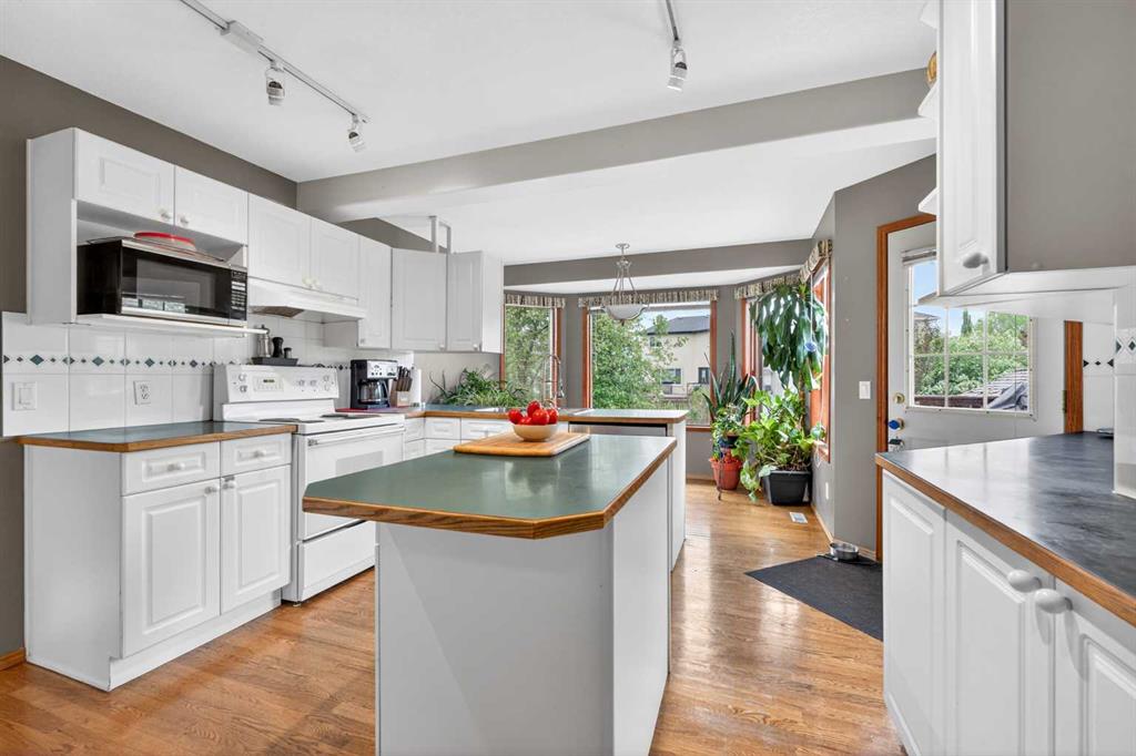 Picture for 148 Sierra Madre Crescent SW