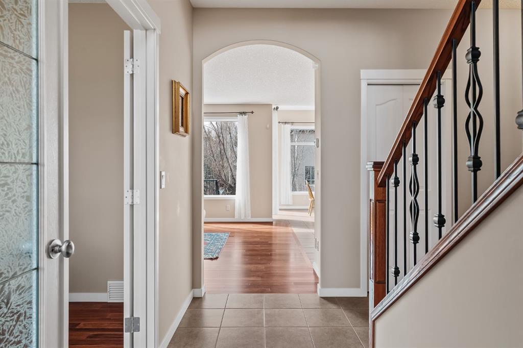 Picture for 430 Discovery Ridge Boulevard SW