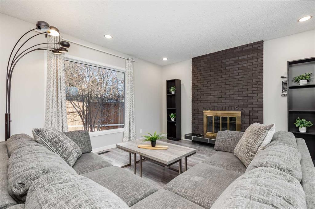 Picture for 3394 Breton Close NW