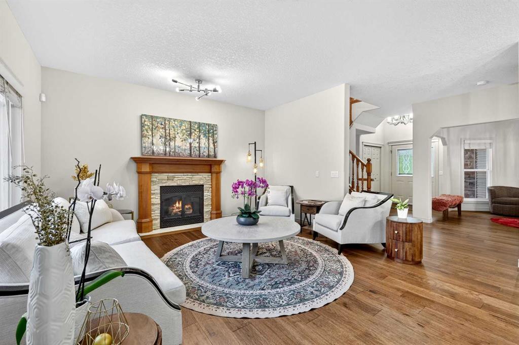 Picture for 13 Cougar Ridge Circle SW
