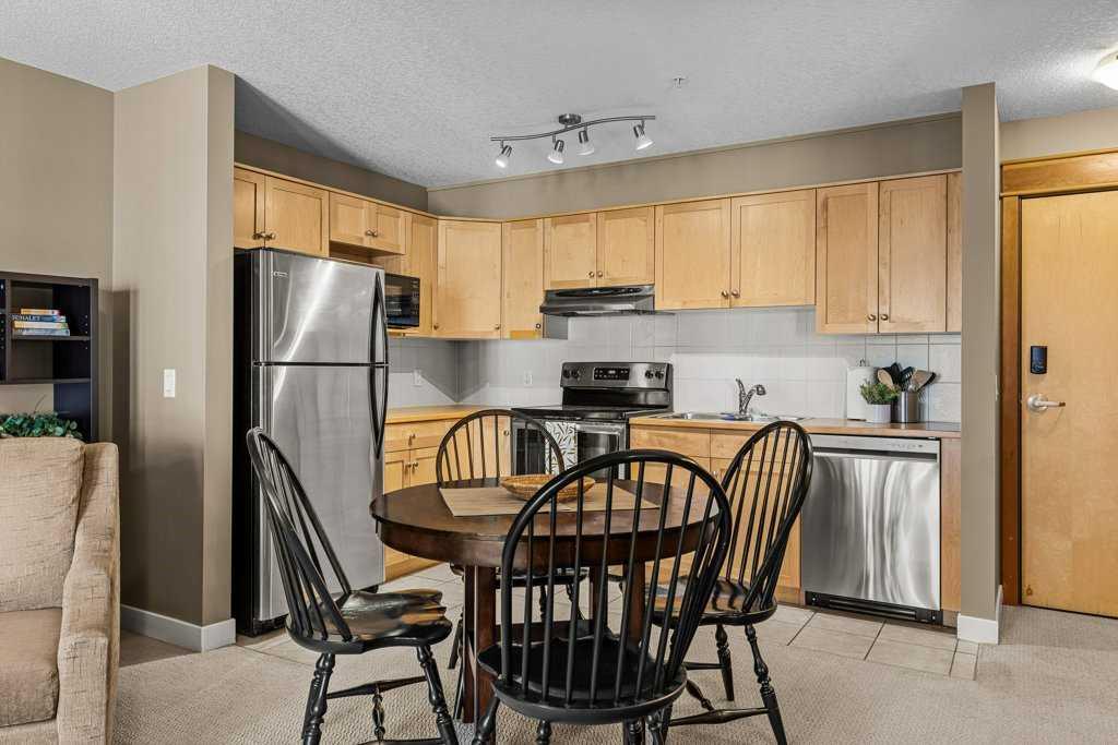 Picture for 371, 160 Kananaskis Way 
