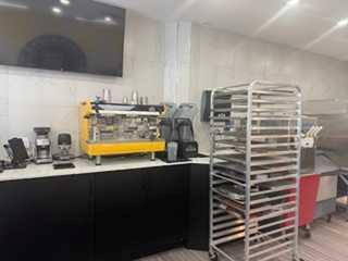 Picture for 789 Bakery Street 