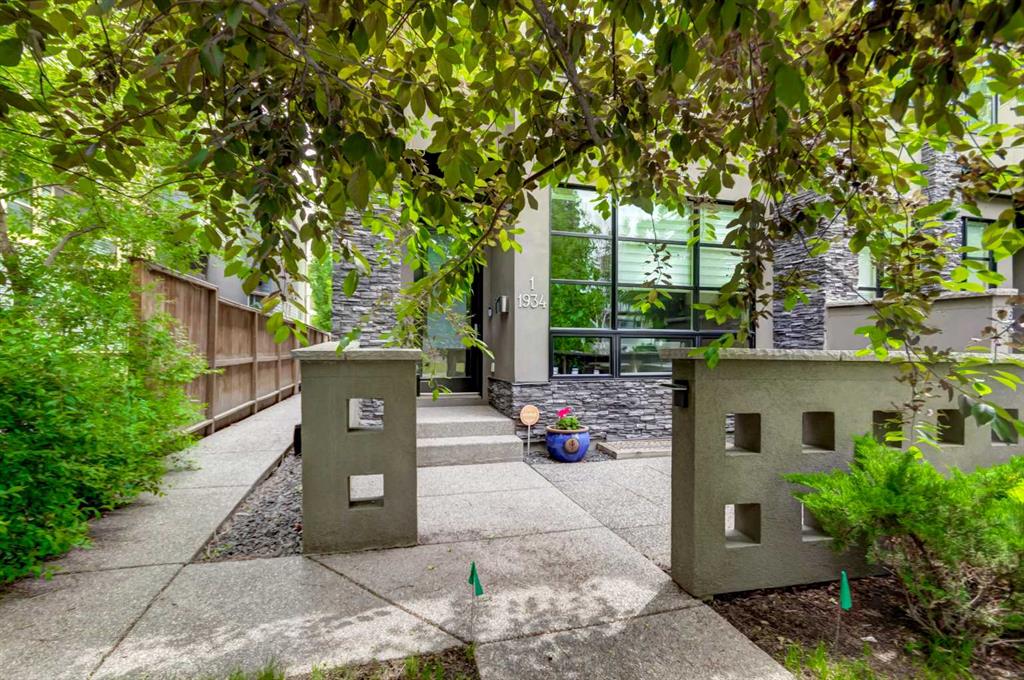 Picture for 2, 1934 36 Street SW