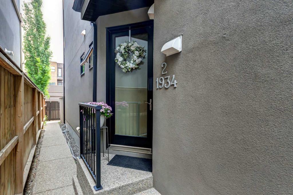 Picture for 2, 1934 36 Street SW