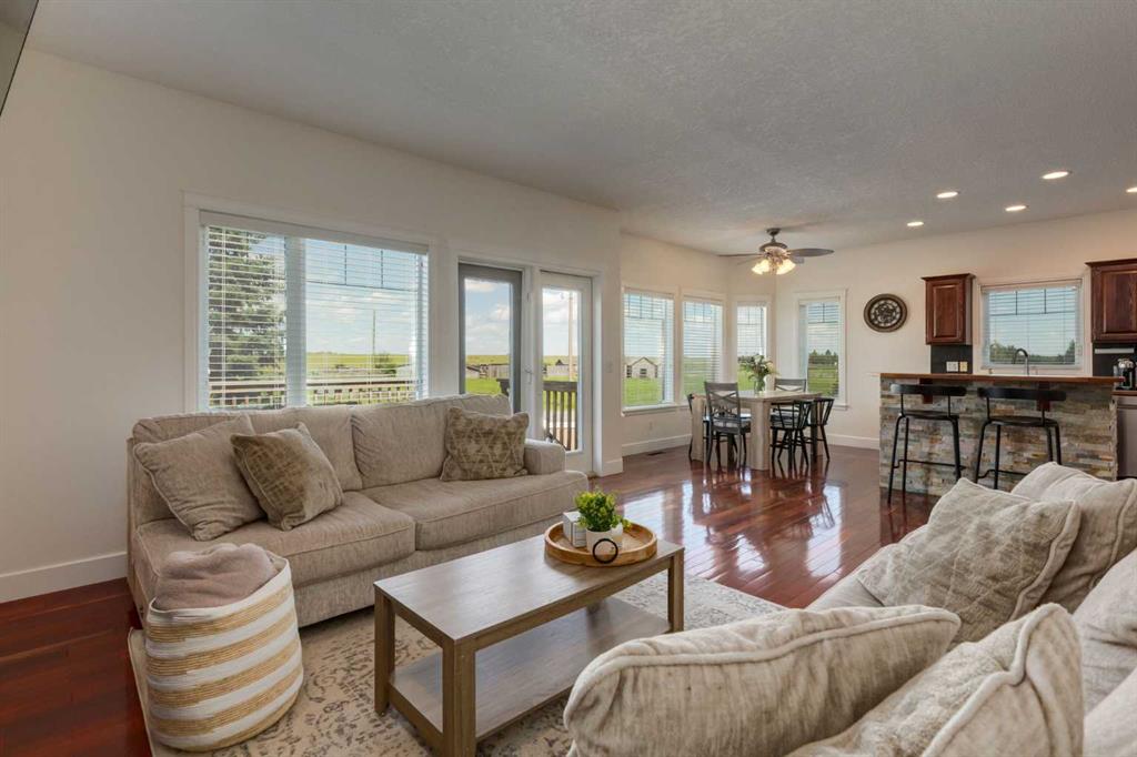 Picture for 156 CAMDEN Court 
