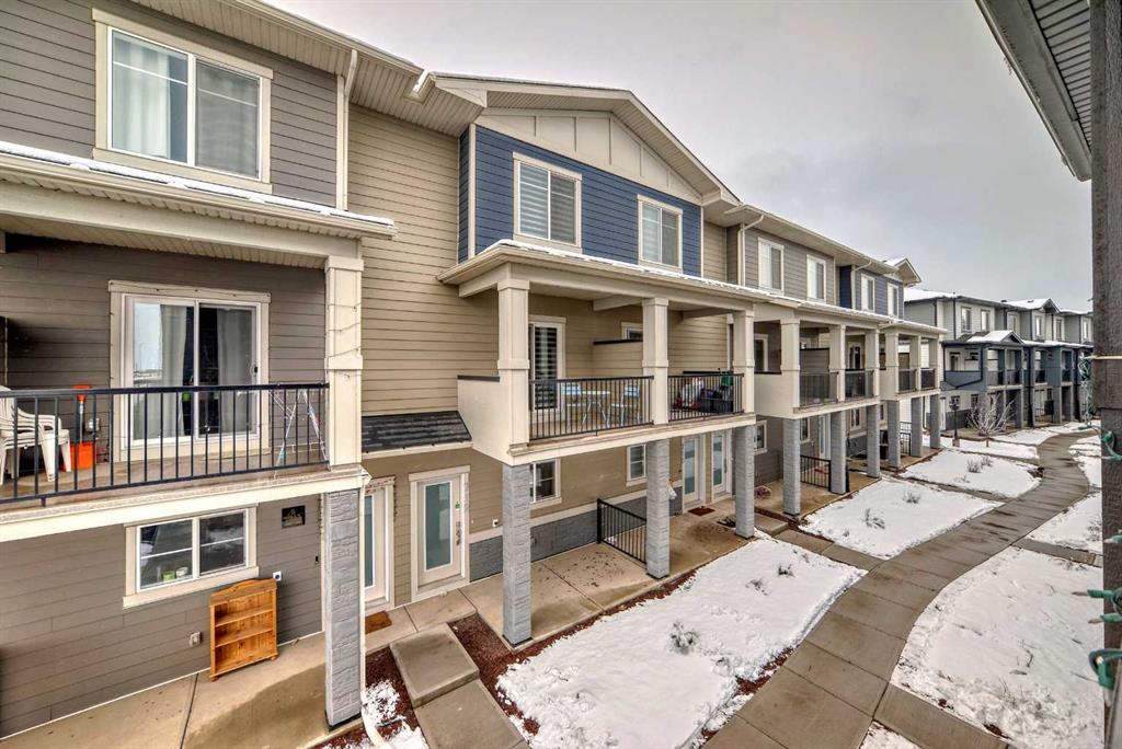 Picture for 516, 95 Skyview Close NE https://www.cirrealty.ca/reb/creb/01/A2263401_10.jpg